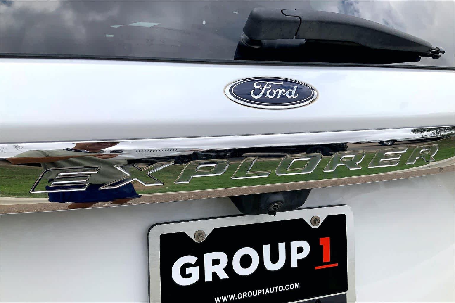 Used 2021 Ford Explorer 4WD w/ Class III Trailer Tow Package image 27