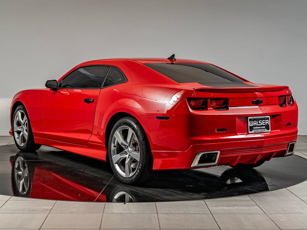 Used 2010 Chevrolet Camaro SS RWD image 7