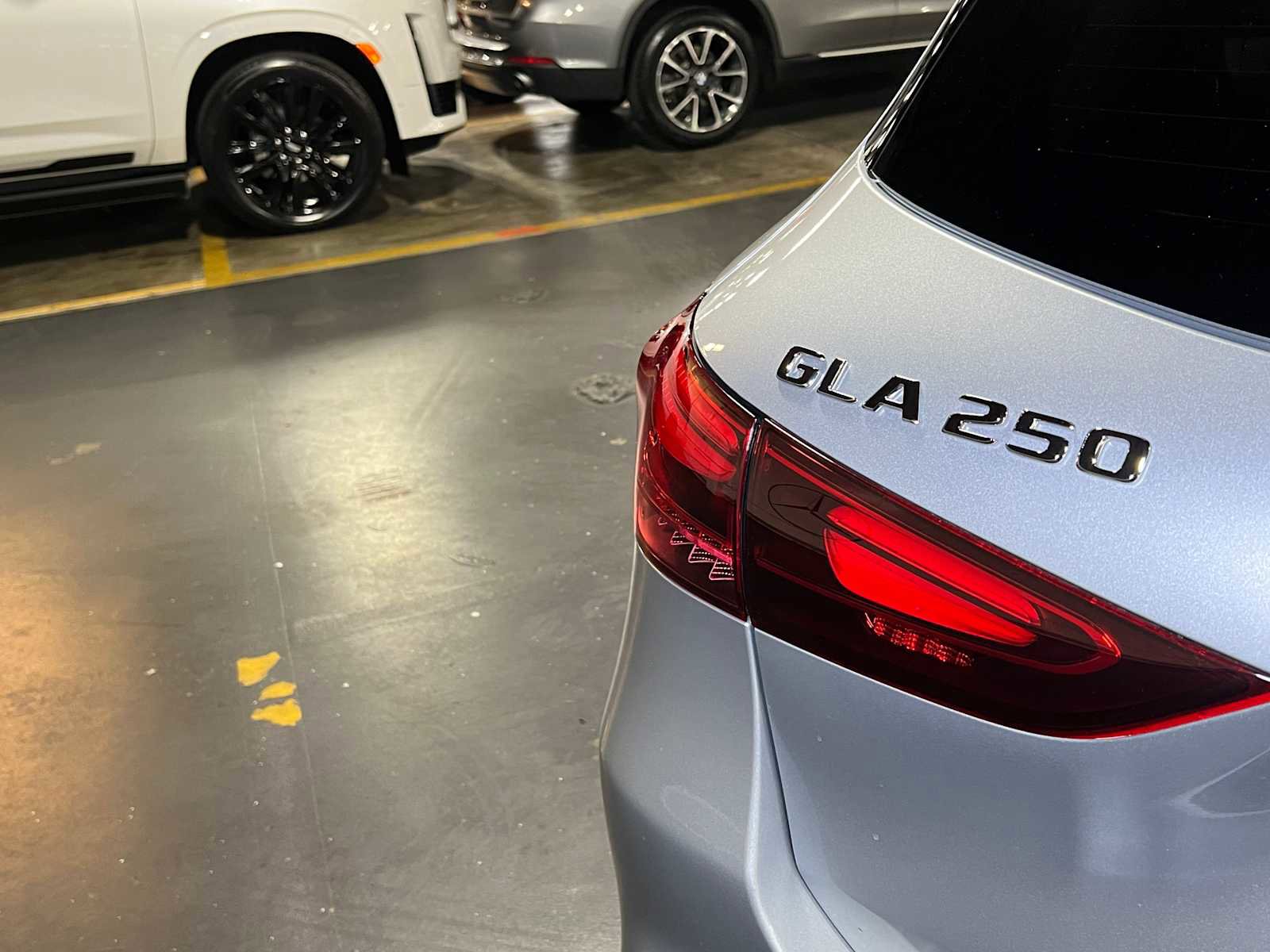 Used 2025 Mercedes-Benz GLA 250 4MATIC image 16