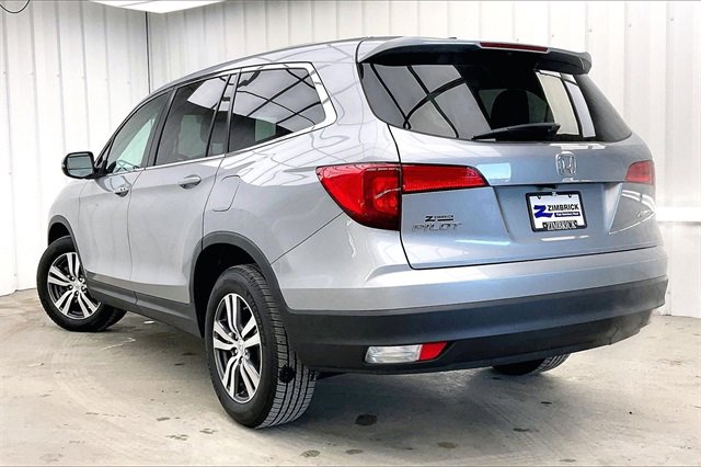 Used 2016 Honda Pilot EX image 11