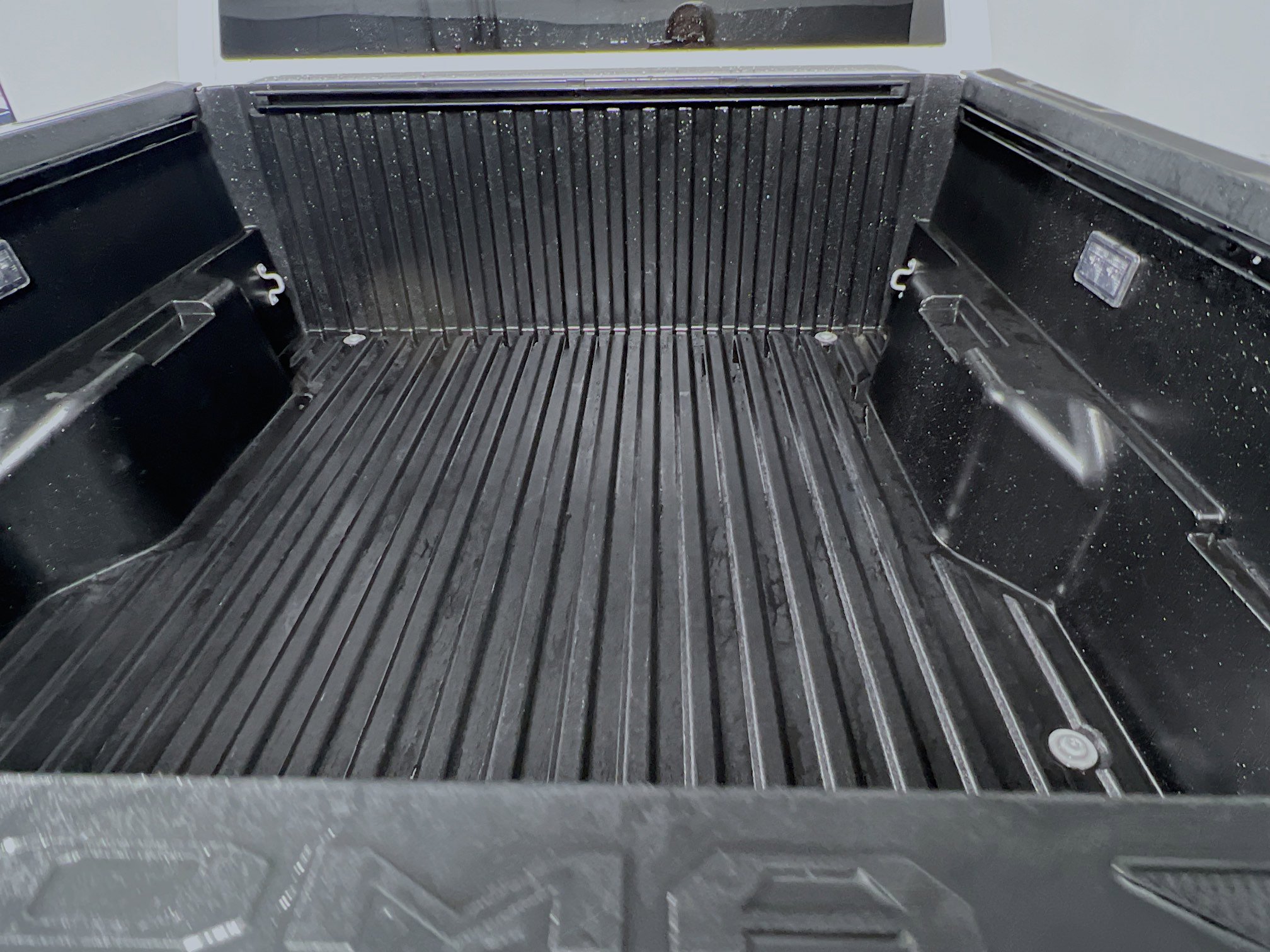 Used 2025 Toyota Tacoma SR5 image 34