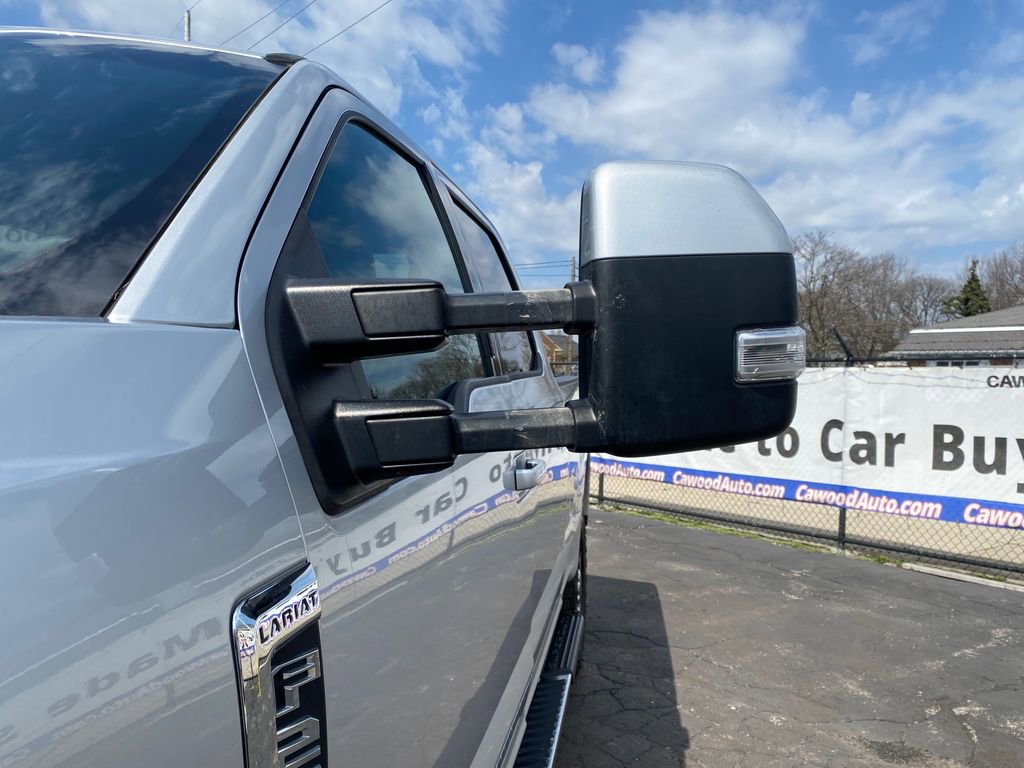 Used 2018 Ford F250 Lariat w/ Lariat Value Package AWD/4WD image 16