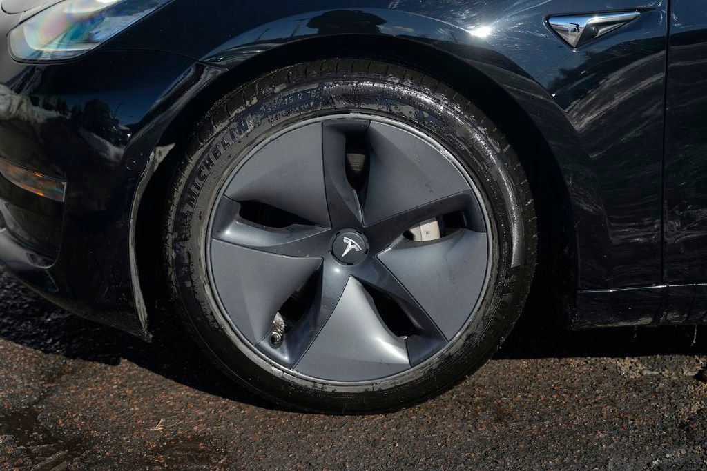 Used 2018 Tesla Model 3 Performance image 13