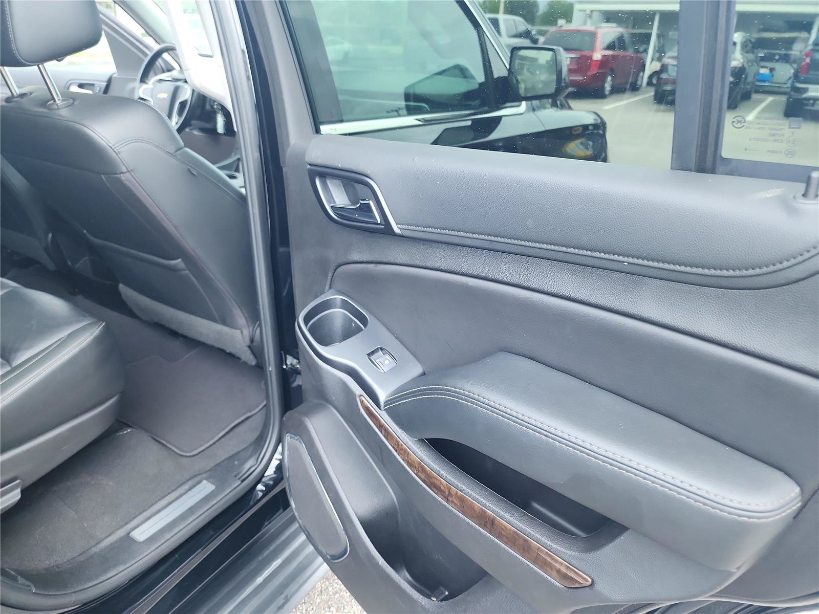 Used 2019 Chevrolet Tahoe LT RWD image 24