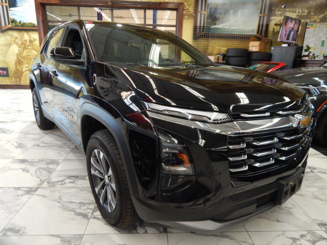 Used 2026 Chevrolet Equinox LT w/ Convenience Package II image 1
