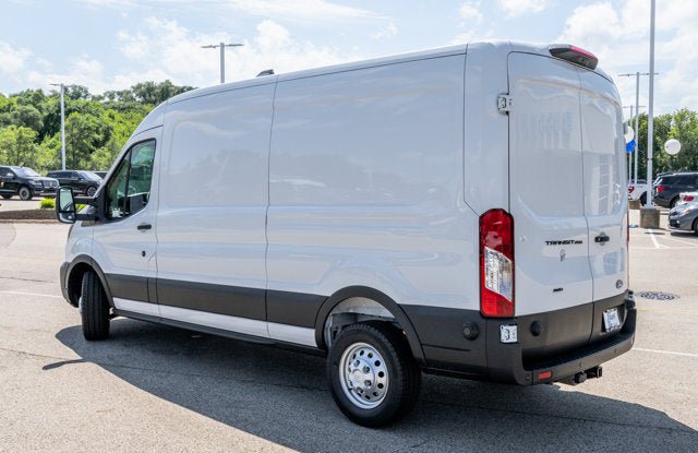 New 2026 Ford Transit 250 148 Medium Roof Extended AWD image 4