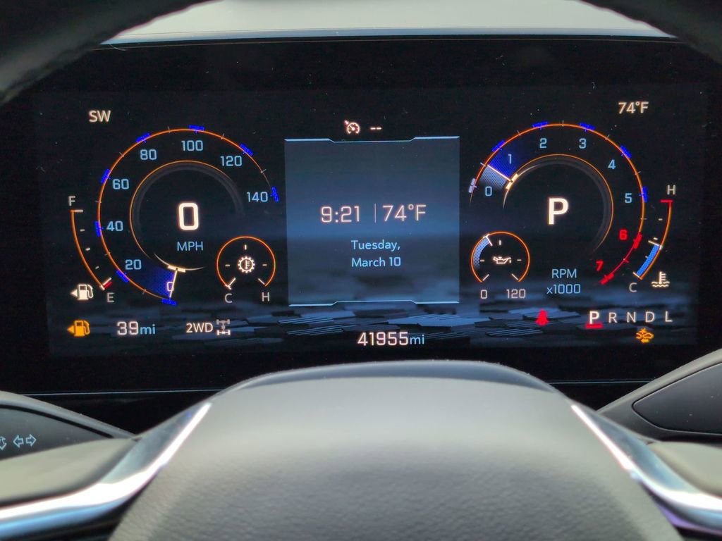 Used 2025 Chevrolet Tahoe Z71 w/ Comfort Package image 18