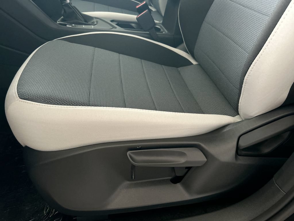 New 2026 Volkswagen Taos S FWD image 11