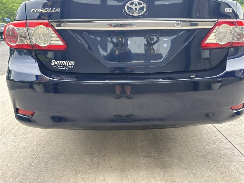 Used 2011 Toyota Corolla LE FWD image 17