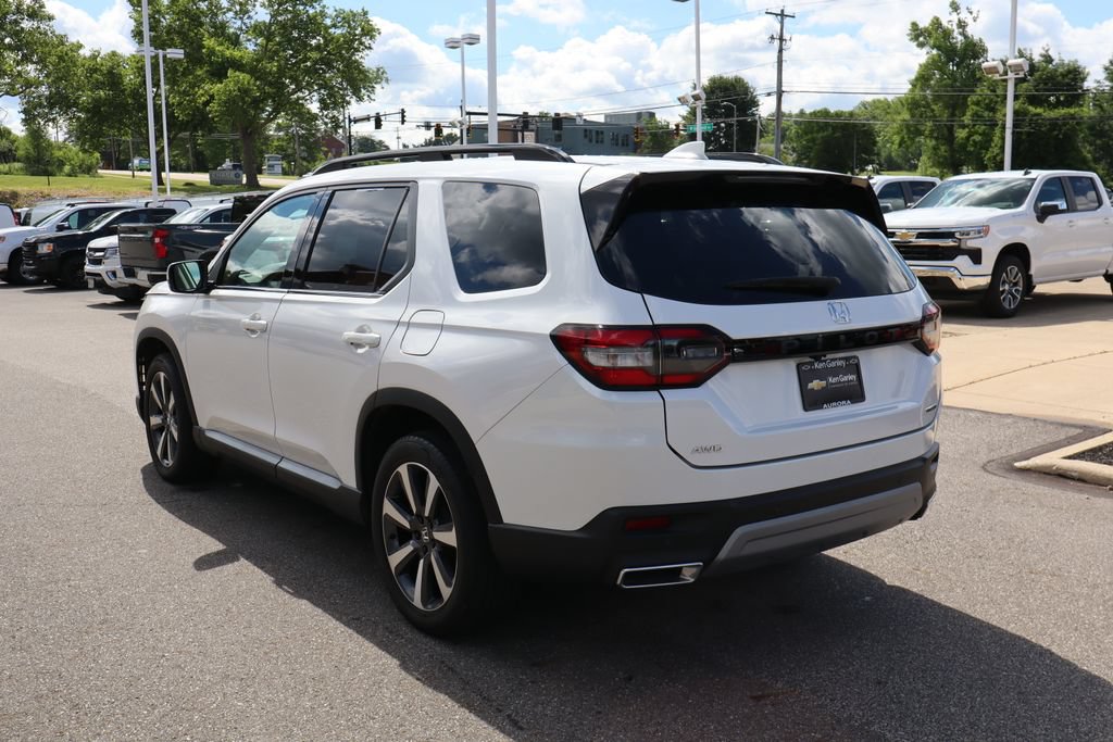 Used 2023 Honda Pilot Touring image 28
