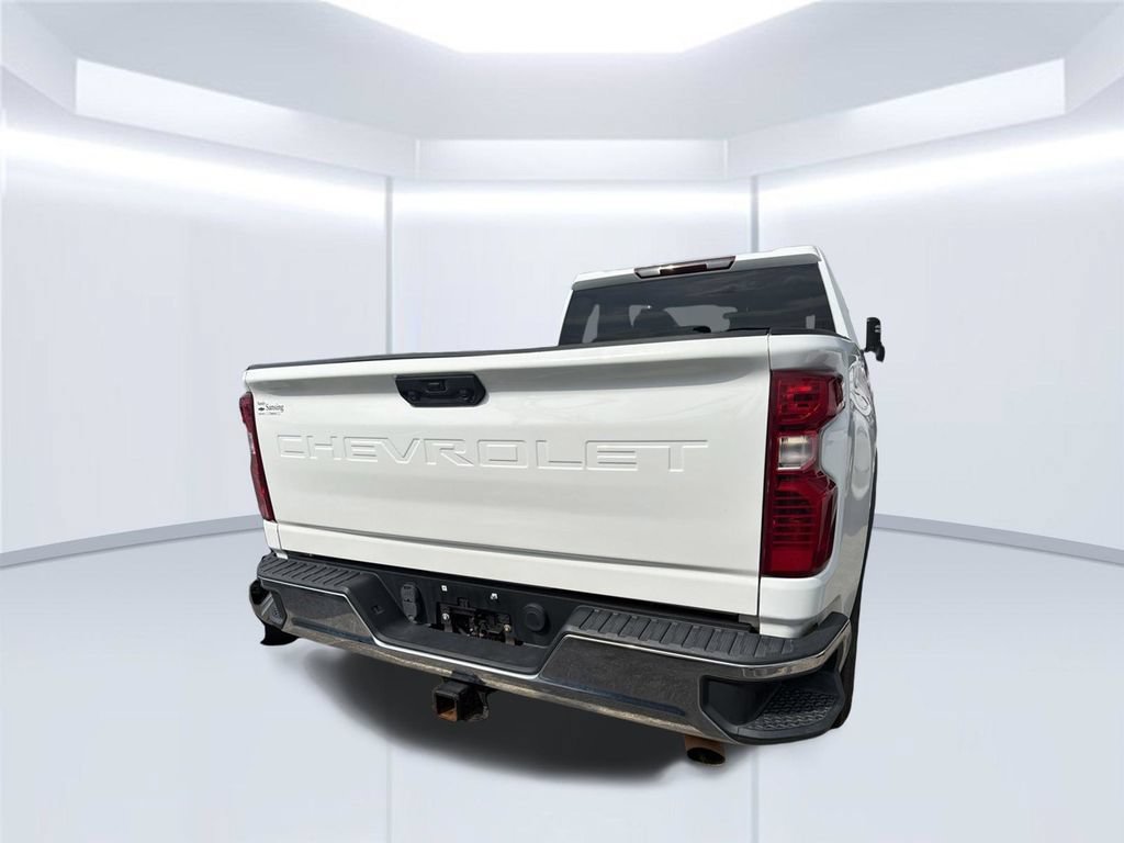 Used 2022 Chevrolet Silverado 2500 LT w/ Convenience Package AWD/4WD image 6