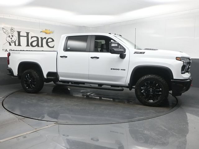New 2026 Chevrolet Silverado 2500 LT w/ Trail Boss Package