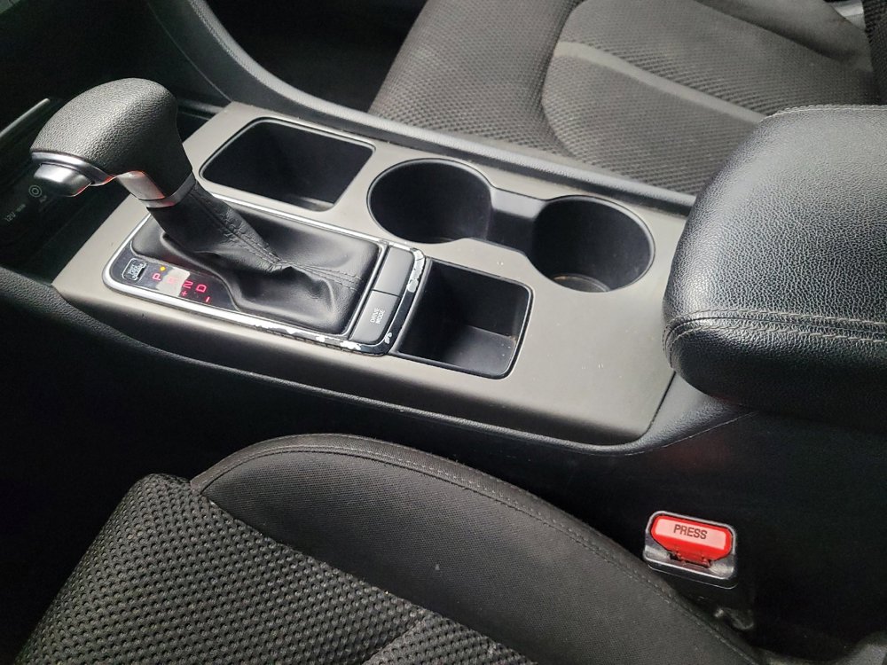 Used 2020 Kia Optima LX image 26