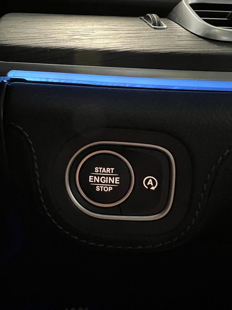 Certified 2025 Mercedes-Benz GLS 580 4MATIC image 19