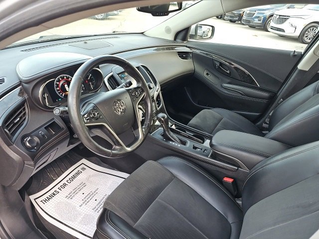 Used 2014 Buick LaCrosse Base image 11