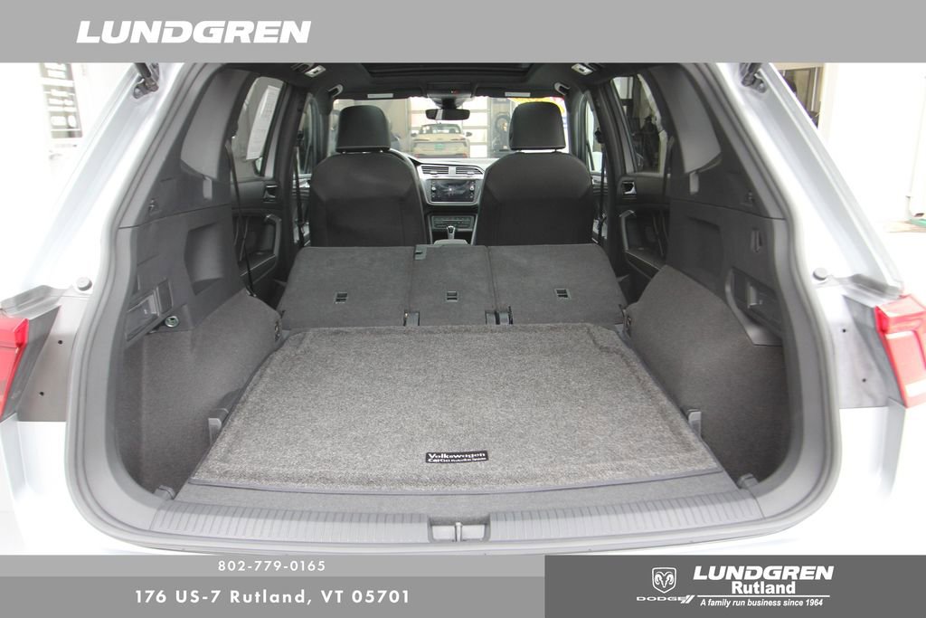 Used 2023 Volkswagen Tiguan SE R-Line image 43