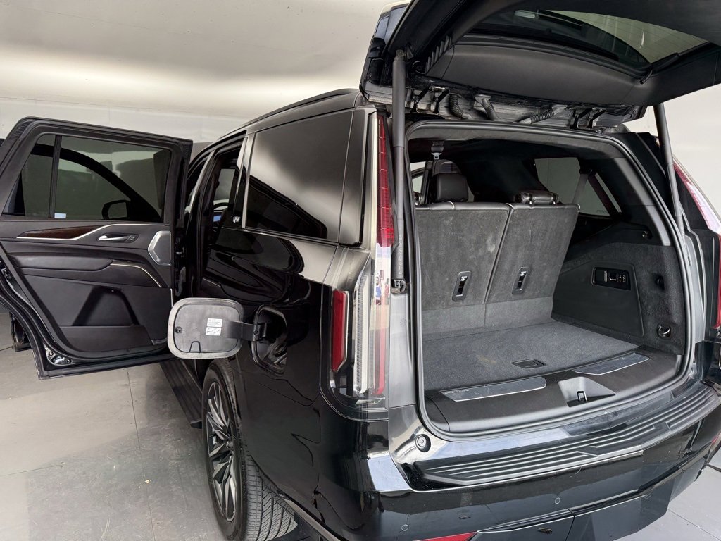 Used 2022 Cadillac Escalade Sport Platinum image 15