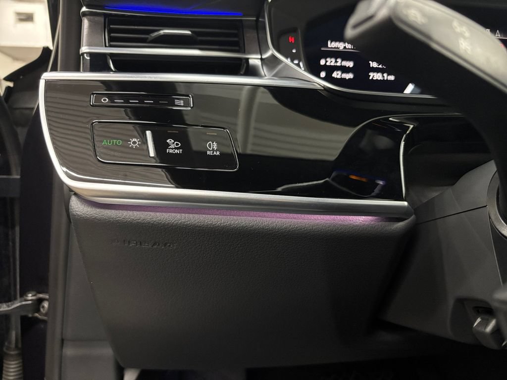Used 2021 Audi A8 L 4.0T w/ Executive Plus Package AWD/4WD image 27