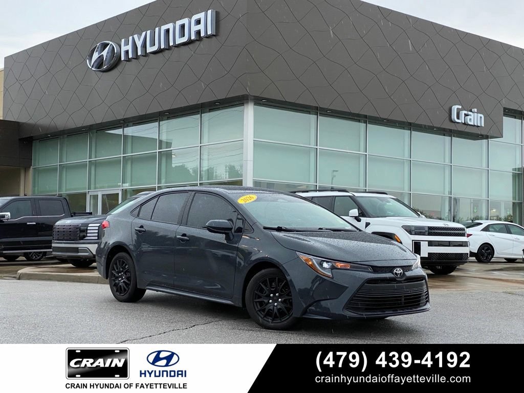 Used 2026 Toyota Corolla LE FWD image 1