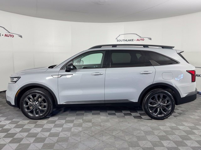 Certified 2023 Kia Sorento X-Line EX AWD/4WD image 4