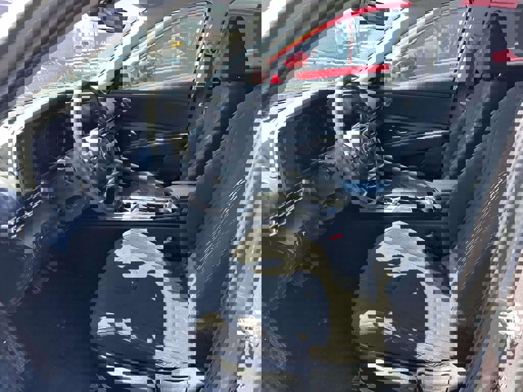 Used 2022 Hyundai Elantra SEL FWD image 10