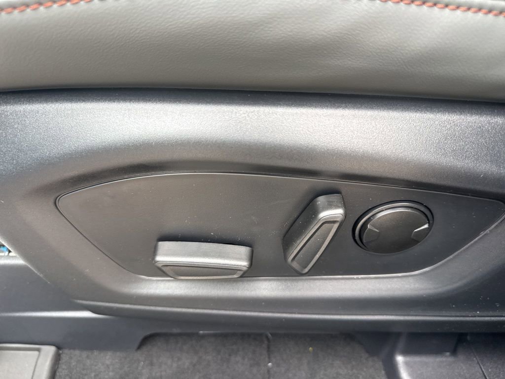 New 2026 Ford Explorer Active w/ Active Comfort Package image 8