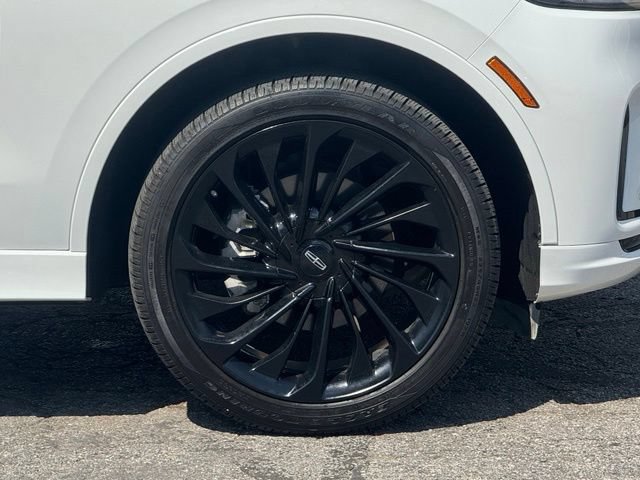 Used 2025 Lincoln Aviator Reserve w/ Equipment Group 201A AWD/4WD image 3
