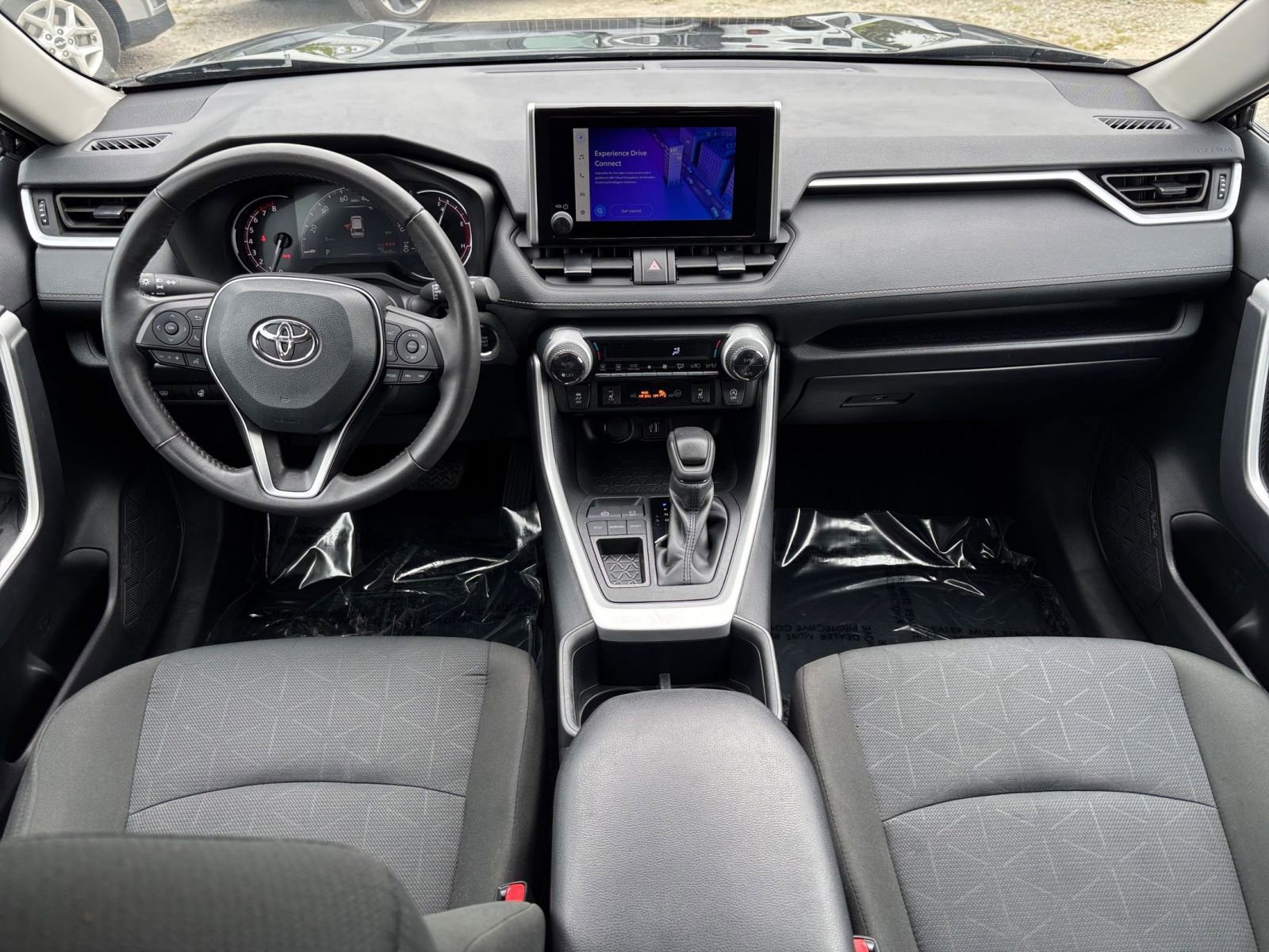 Used 2025 Toyota RAV4 XLE w/ Weather Package FWD image 34