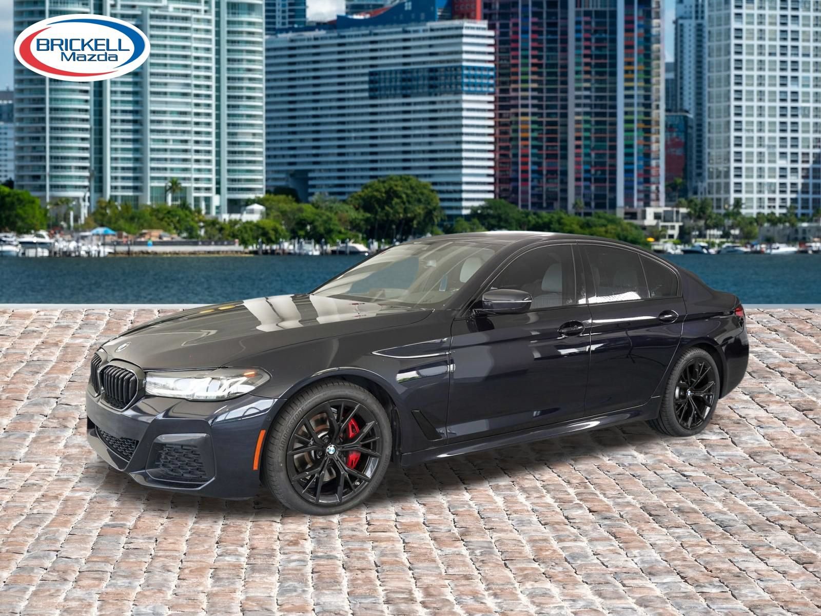 Used 2023 BMW 530i w/ Executive Package RWD image 2