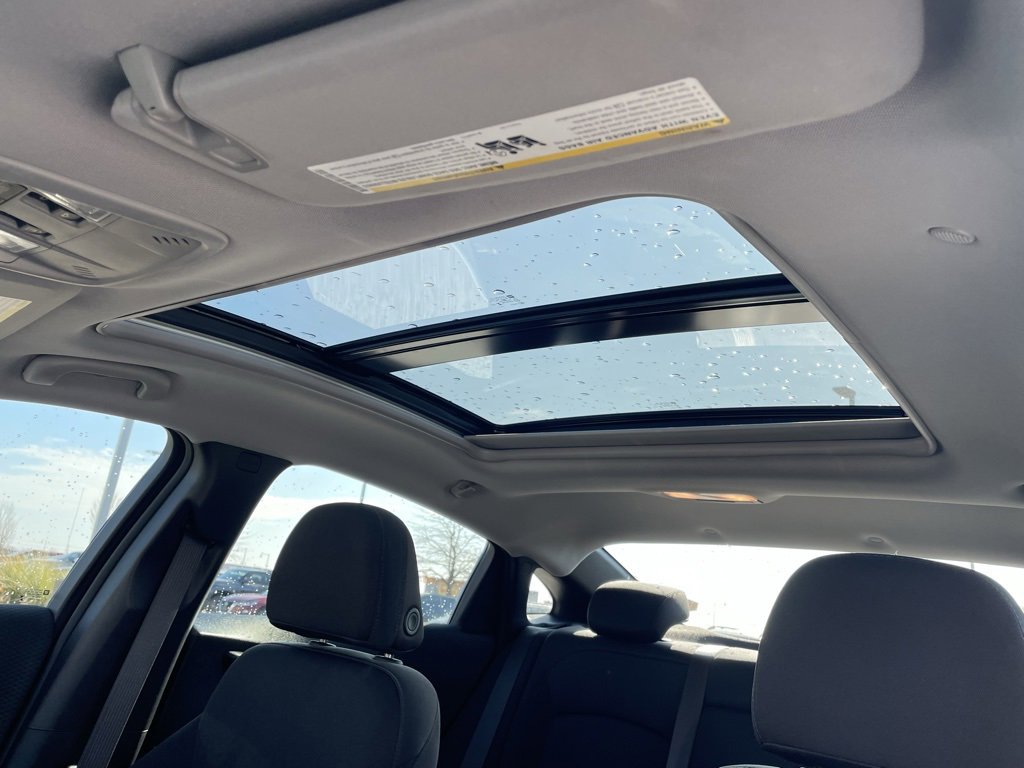 Used 2024 Chevrolet Malibu LT image 23