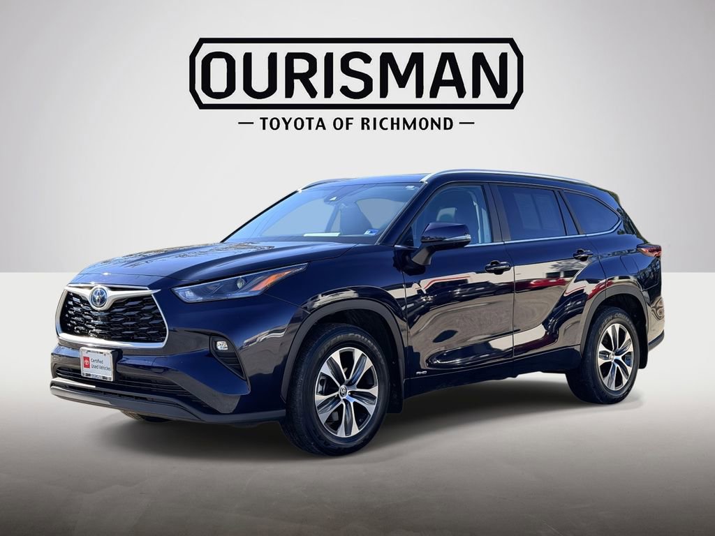 Certified 2024 Toyota Highlander XLE image 24