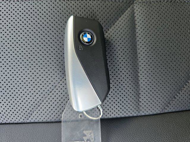 New 2026 BMW iX xDrive60 w/ Premium Package image 36