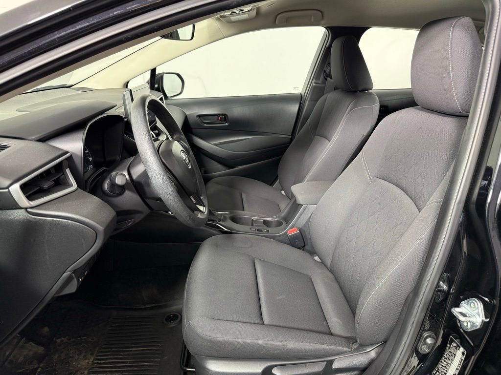 Used 2024 Toyota Corolla LE FWD image 13
