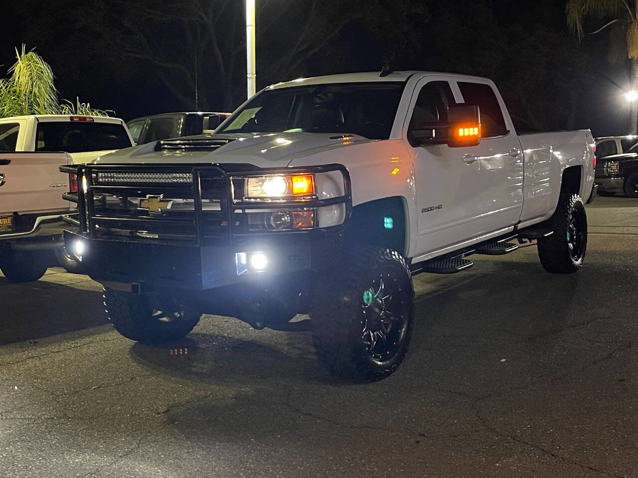 Used 2017 Chevrolet Silverado 2500 LT w/ Z71 Package, Off-Road image 62