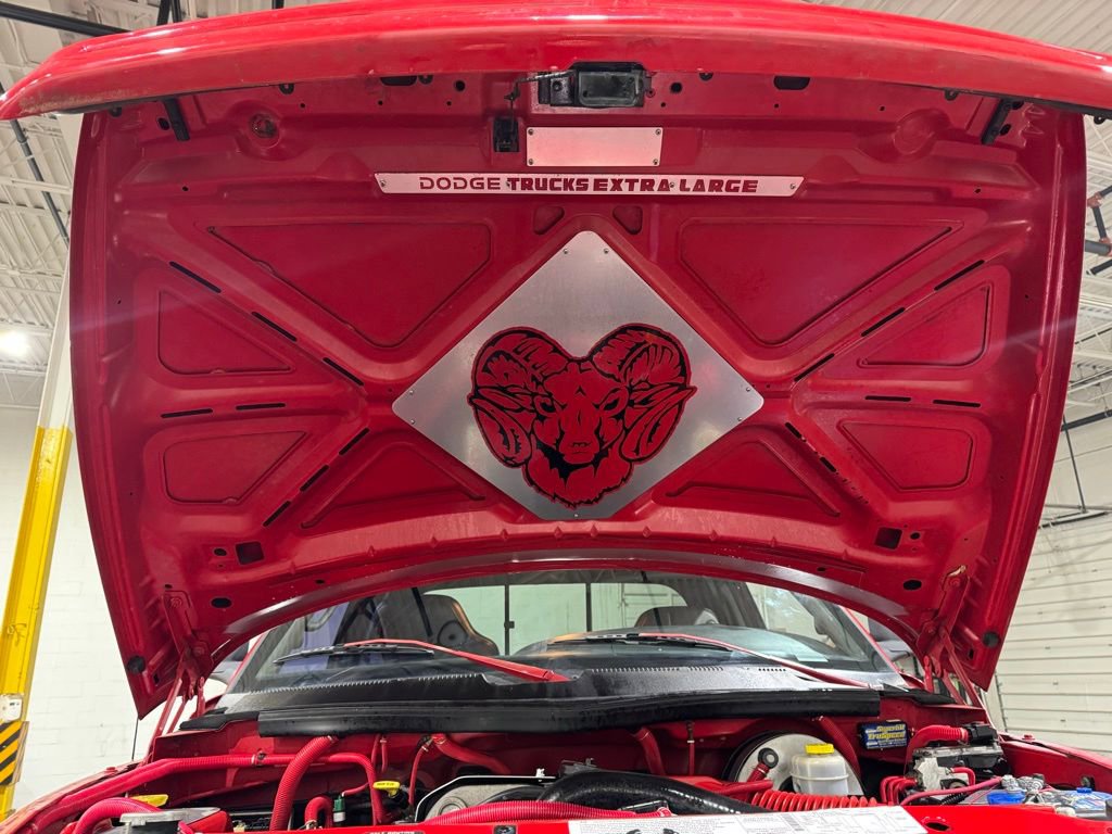 Used 1999 Dodge Ram 2500 Truck ST image 18