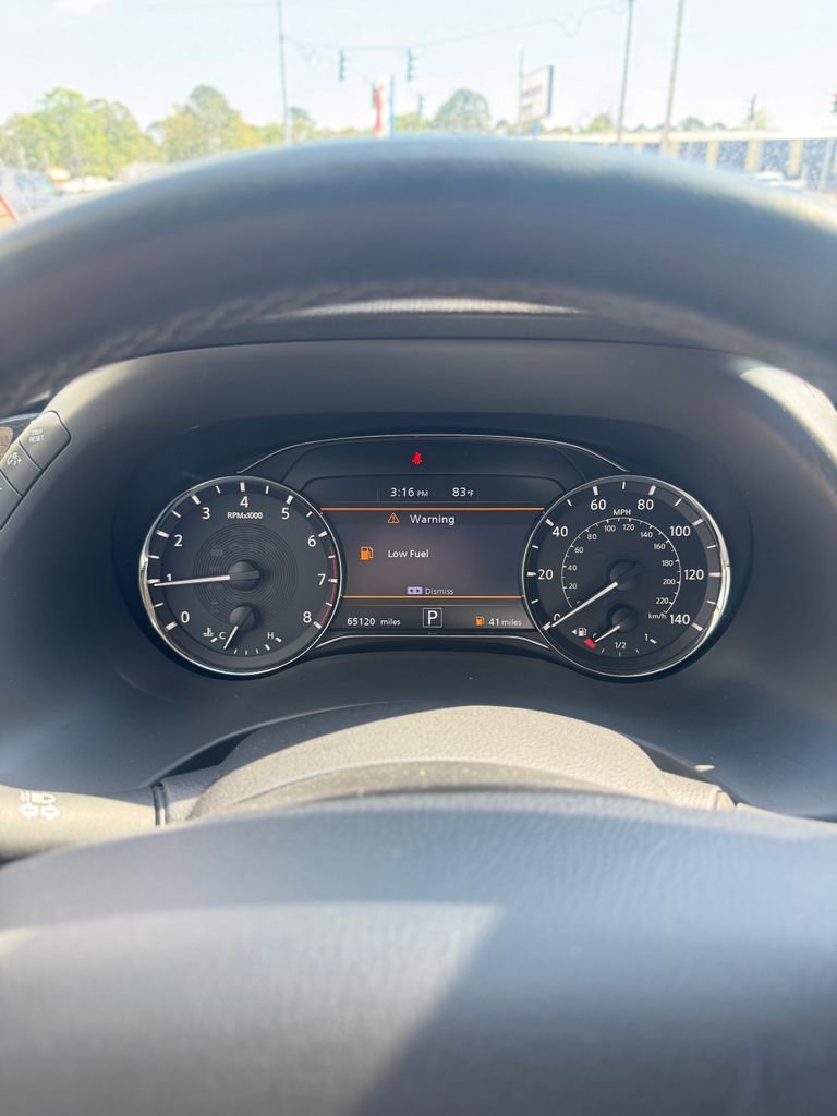 Used 2024 INFINITI QX80 Luxe image 19