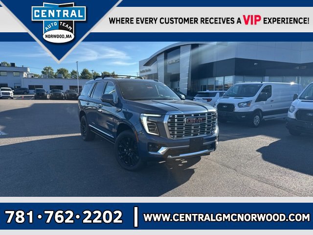 New 2026 GMC Yukon Denali w/ Sun & Power Step Package