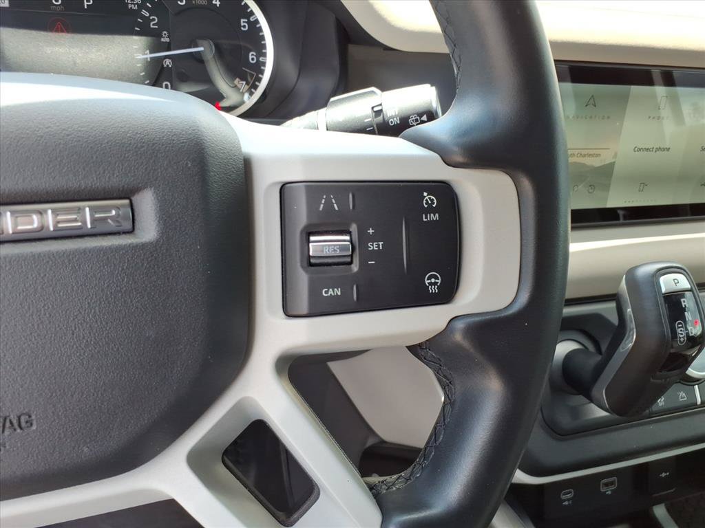 Used 2023 Land Rover Defender 110 X-Dynamic SE AWD/4WD image 17