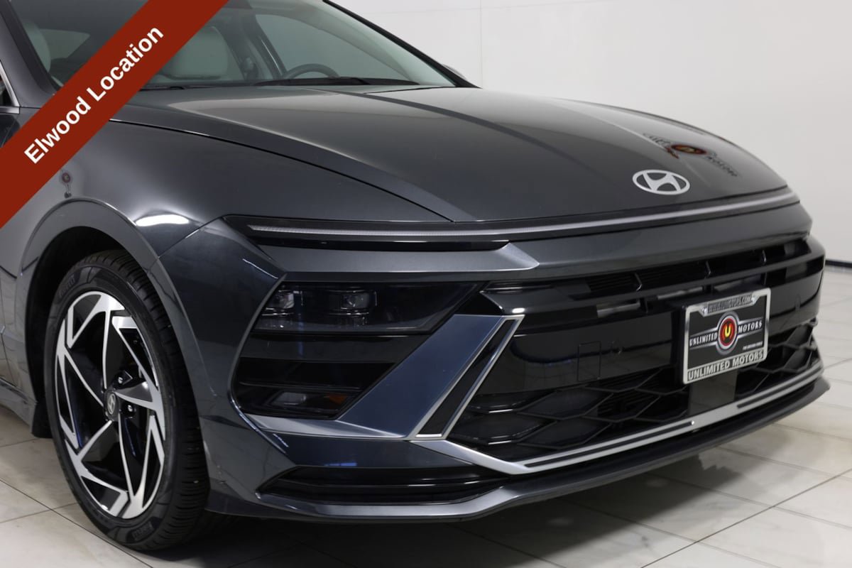 Used 2024 Hyundai Sonata SEL w/ Convenience Package FWD image 37