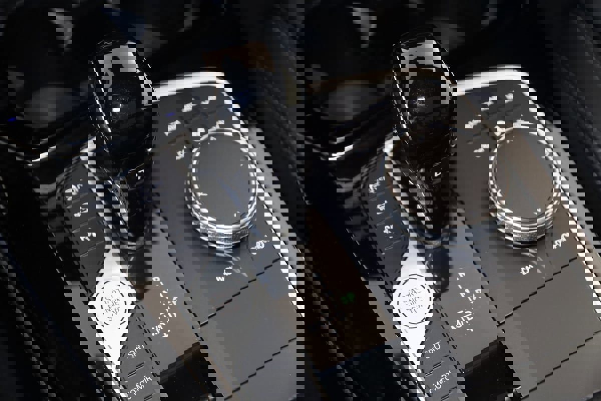 Used 2023 BMW X4 M40i w/ Premium Package image 7