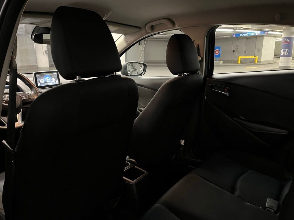 Used 2016 Scion iA Base image 19