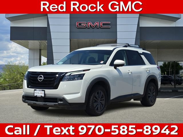 Used 2023 Nissan Pathfinder SV w/ SV Black Package