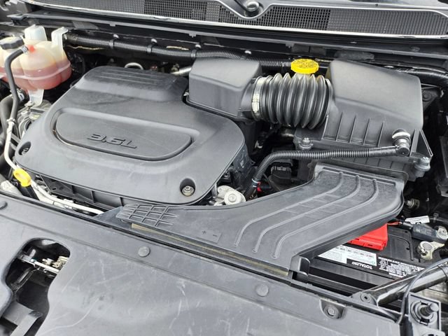 Used 2022 Chrysler Pacifica Touring-L FWD image 27