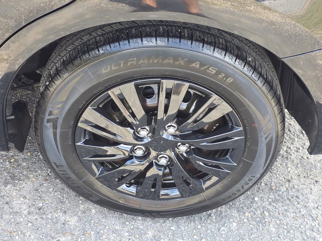 Used 2015 Honda Civic LX image 29