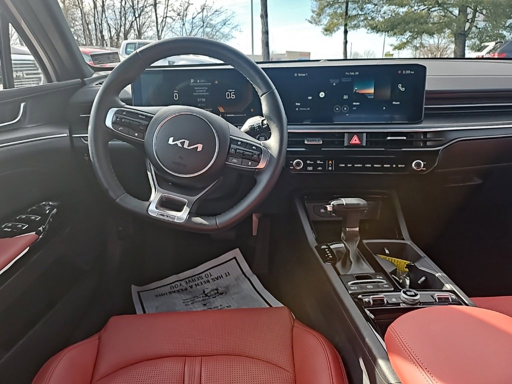 Used 2025 Kia K5 GT-Line w/ GT-Line Premium Package image 13
