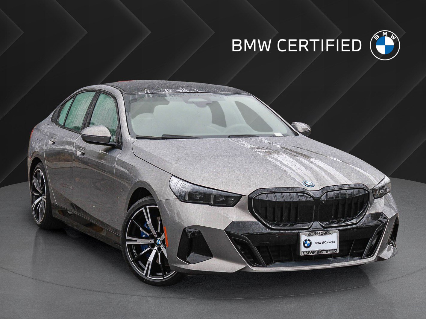 Certified 2026 BMW 550e xDrive AWD/4WD image 1