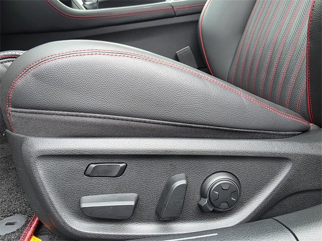 Used 2025 Genesis G70 3.3T Advanced image 23