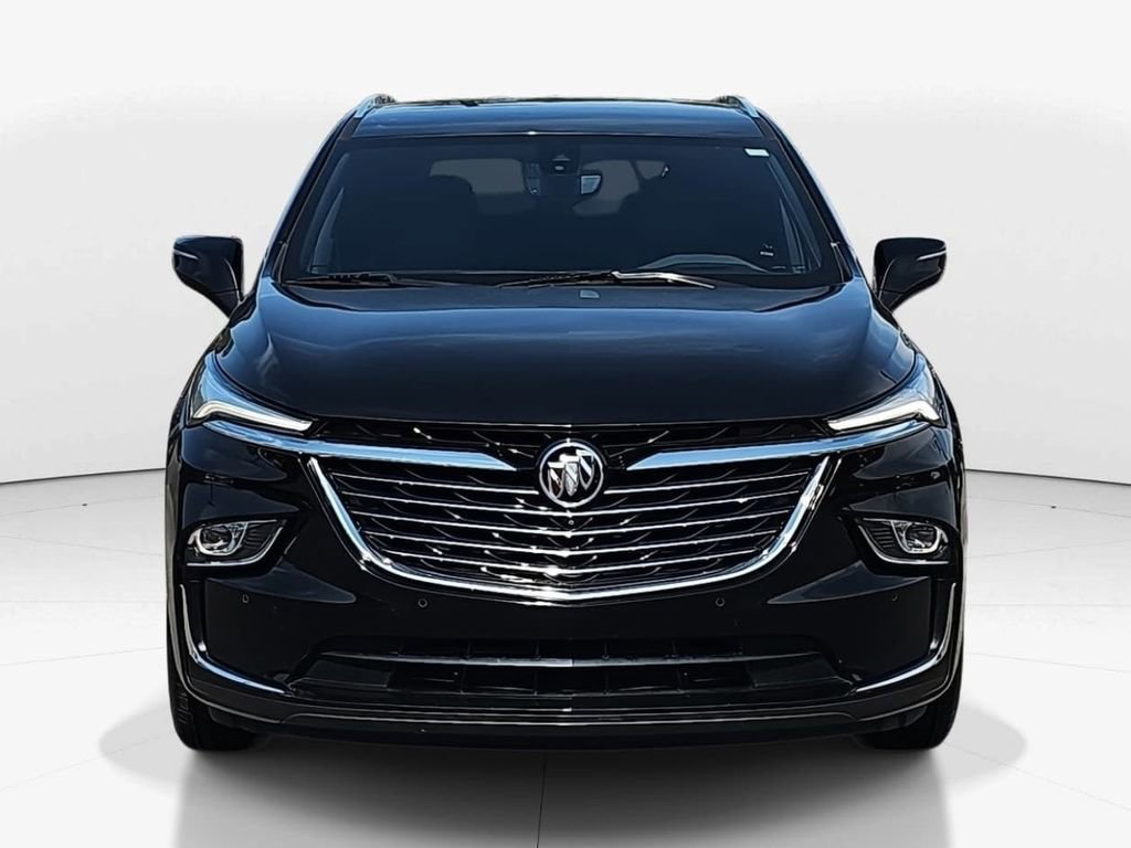 Used 2024 Buick Enclave Premium image 11
