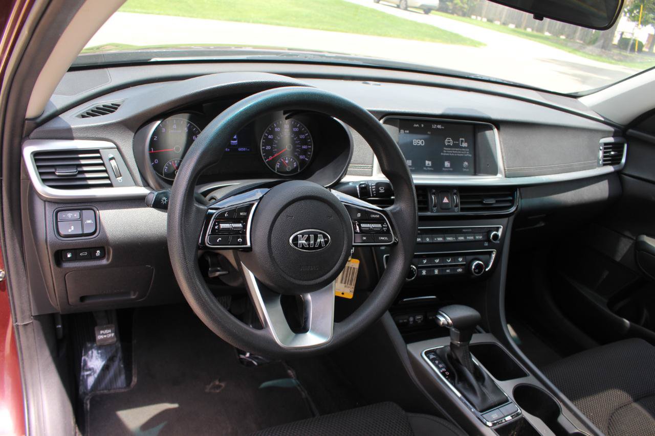 Used 2020 Kia Optima LX FWD image 17