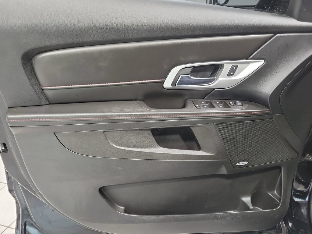 Used 2015 GMC Terrain SLE w/ Convenience Package FWD image 32